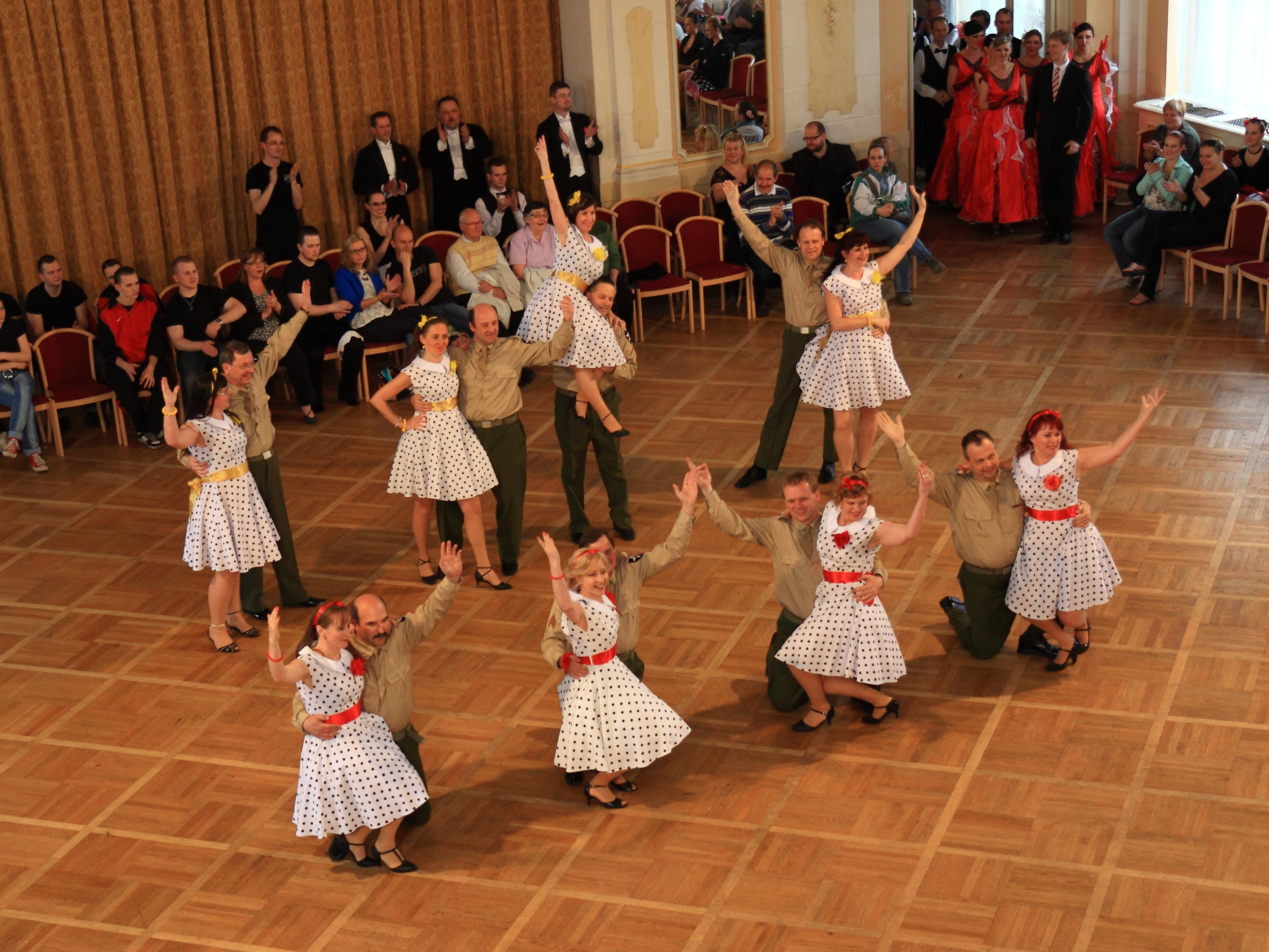 semifinále (2)