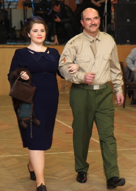 2015 - ples 22. ZŠ - módní přehlídka 4